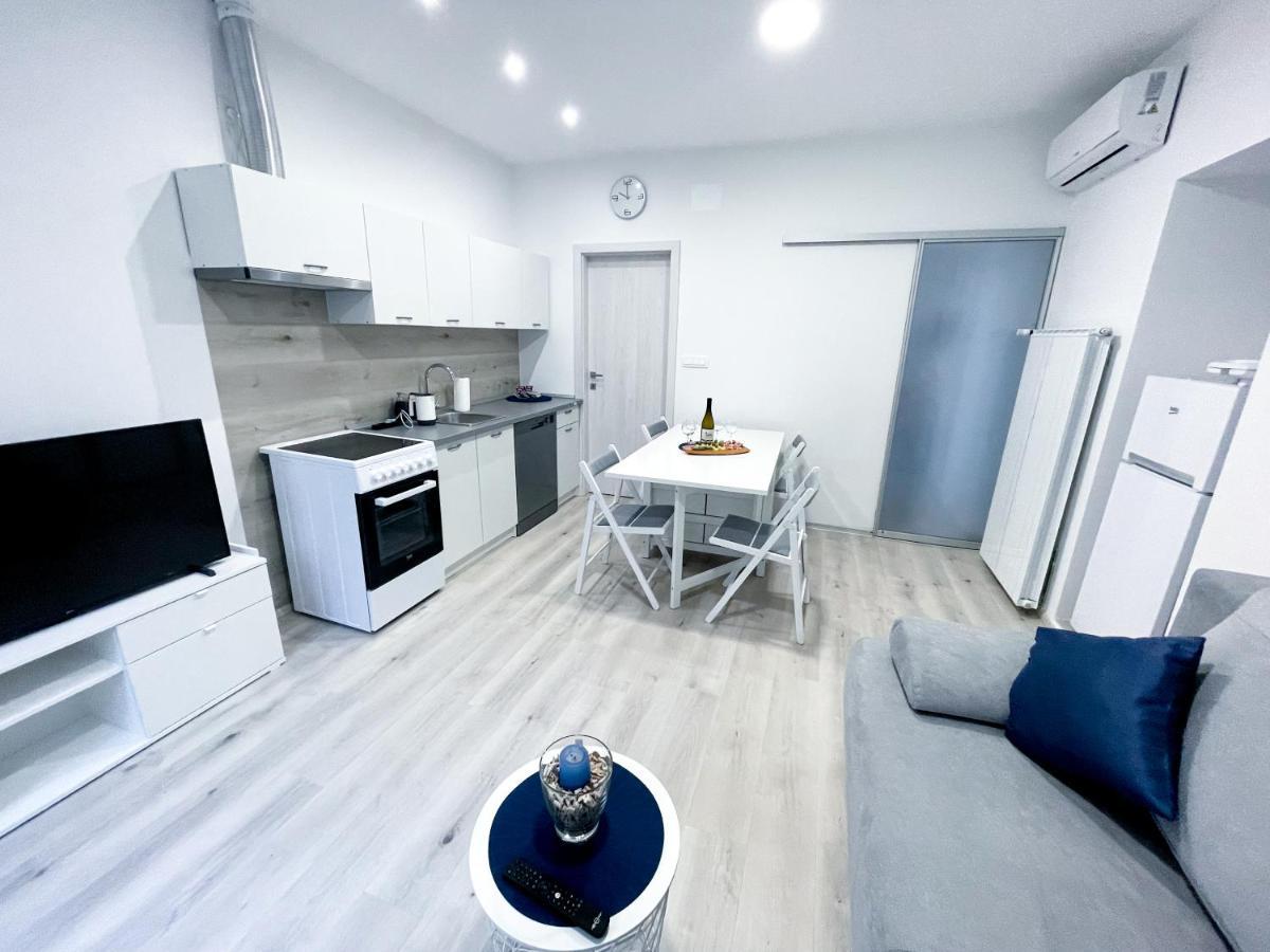 Apartma Galeb بيران المظهر الخارجي الصورة
